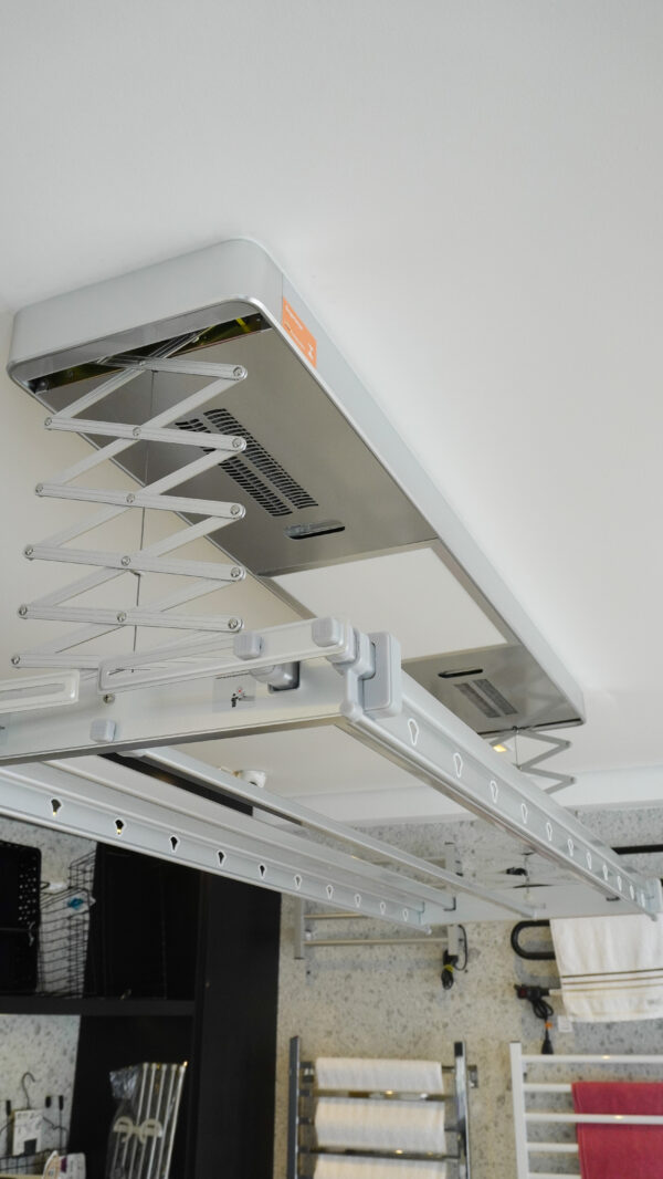 Varal Elétrico Aquecido | Ventilação quente e fria | Esteriliza |1.20 M ou 1.50 M |Extensível | Alumínio | Varal inteligente | Boutique dos Varais - Imagem 12